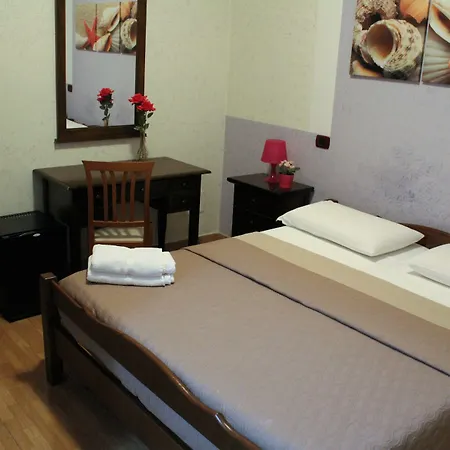 Maria بيت ضيافة نابولي