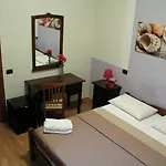 Maria 4*