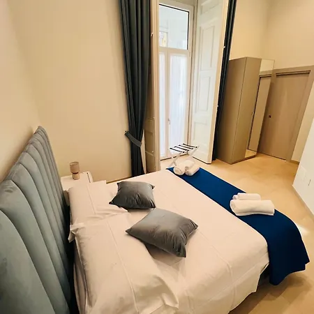 Maria 4* Νάπολη